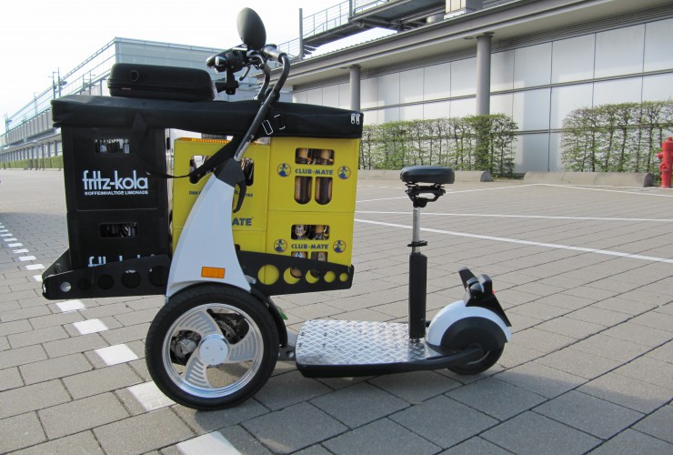 Flexibler Elektro-Transporter für Lasten und Personen